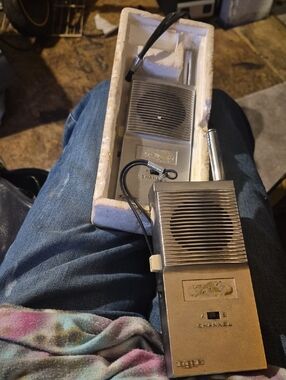 Vintage Portable CB/Two-Way Radio - Silver